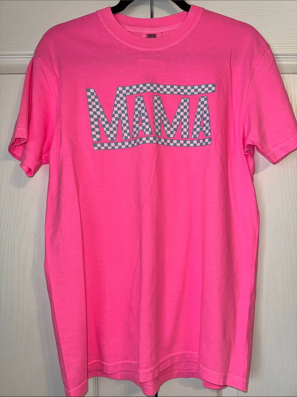 Comfort Colors MAMA Graphic Tee - Bright Pink